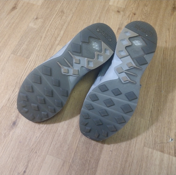 Reebok pyro unisex classic shoes size 8 - Picture 7 of 7